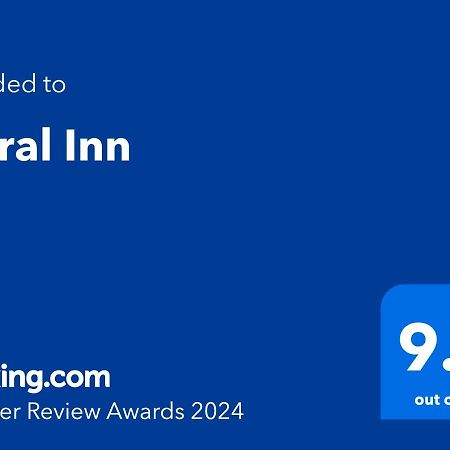 Floral Inn Приштина Екстер'єр фото