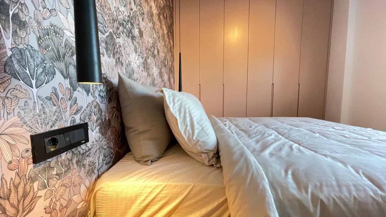 Floral Inn Приштина Екстер'єр фото